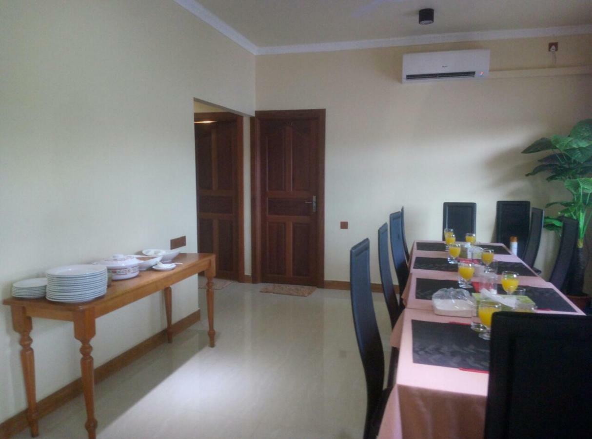 Nalaveshi Inn ฮูรา ภายนอก รูปภาพ